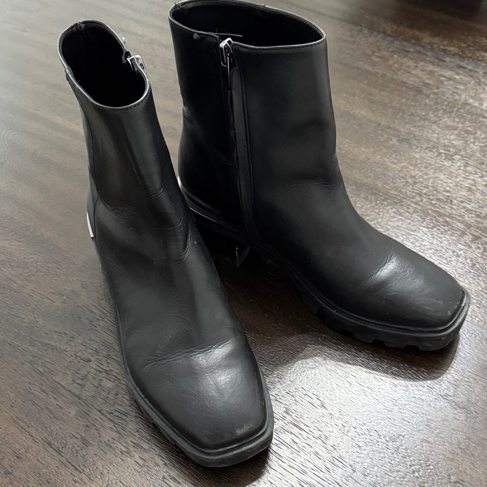 Nine West Black Leather Lug Sole Ankle Boots